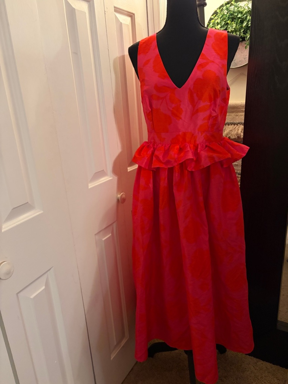 Kate Spade Floral V-Neck Peplum Midi Dress in Pink and Red